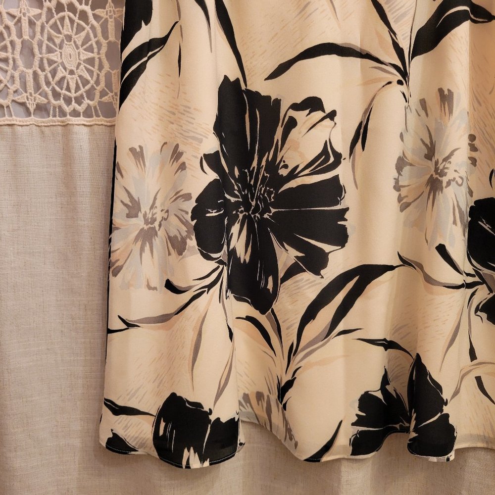Talbots Black/White Floral Pattern Pure Silk Midi Skirt - Picture 5 of 11